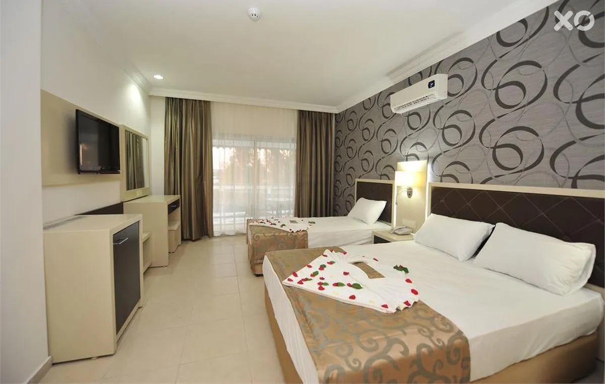 Asrin Beach Hotel
