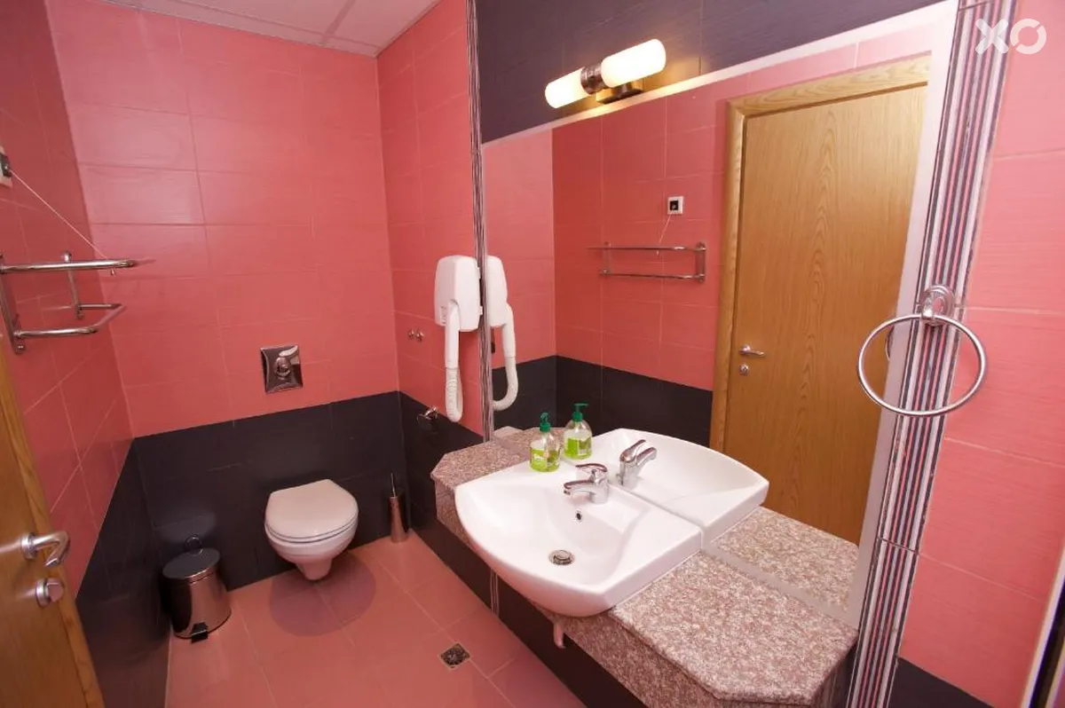 Sea Breeze Hotel