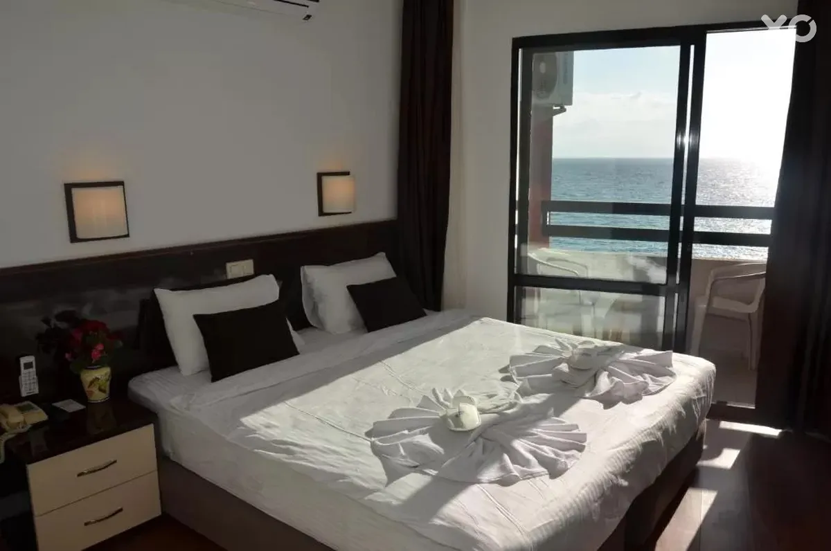 Sunday Beach Hotel