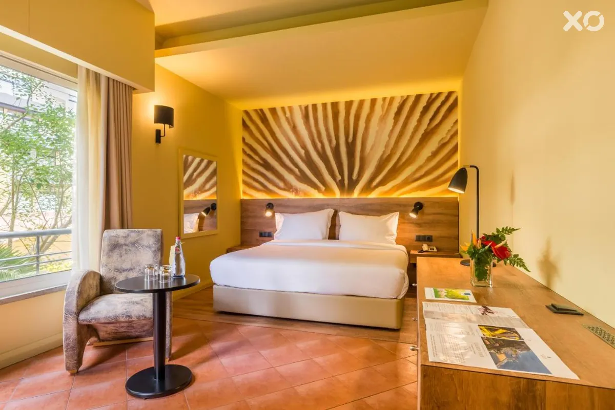 Calheta Beach Savoy Signature