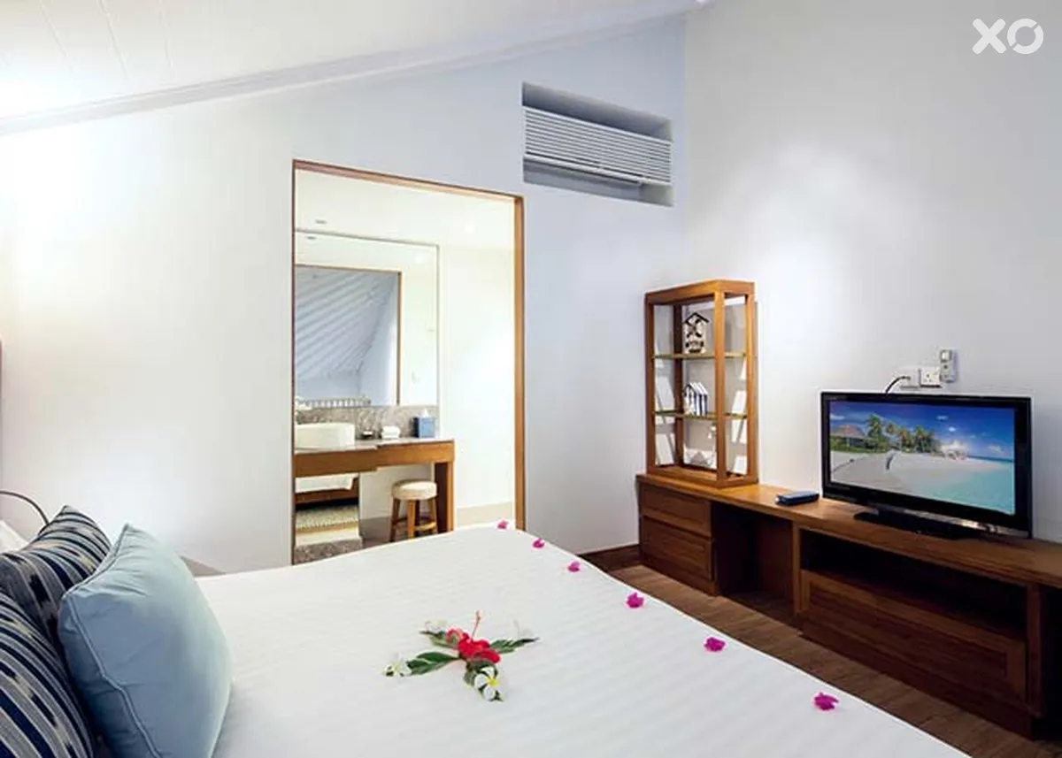 Centara Grand Island Resort & Spa Maldives