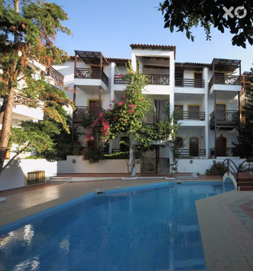 Rena Apartments