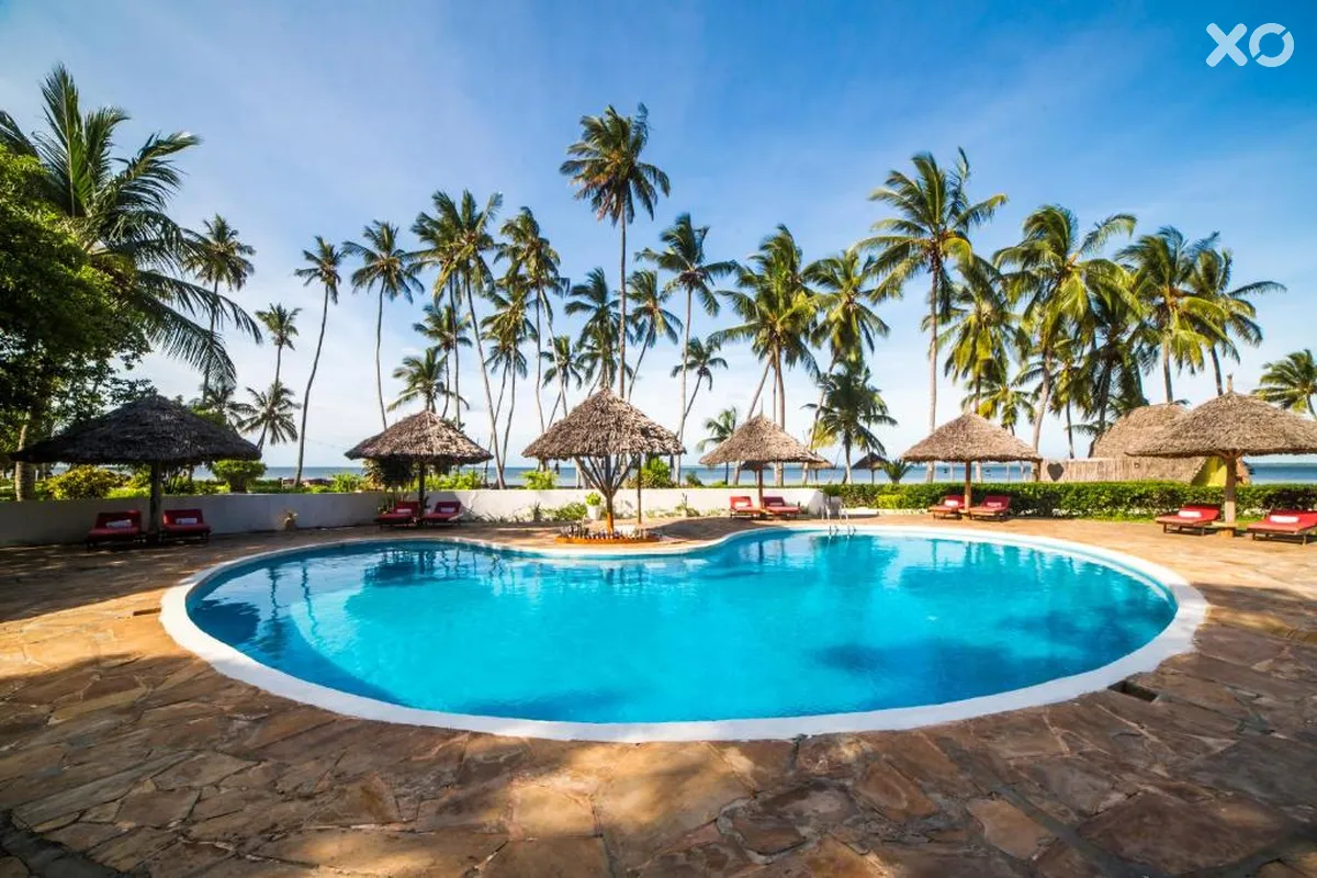 Antonio Beach Tree House Hotel & Spa