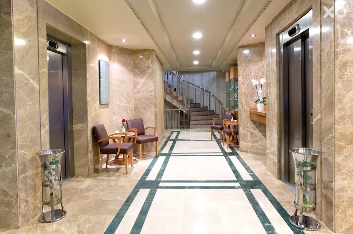 Oran Hotel