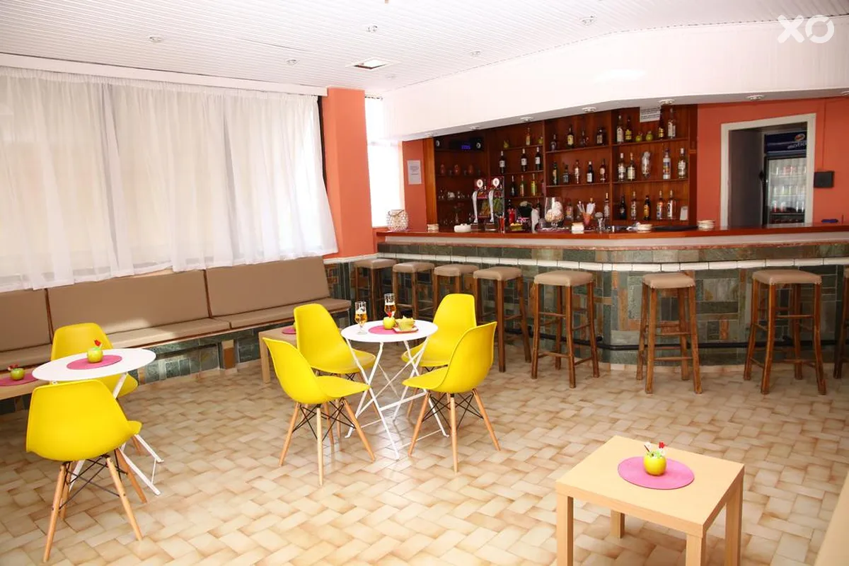 Triton Garden Hotel