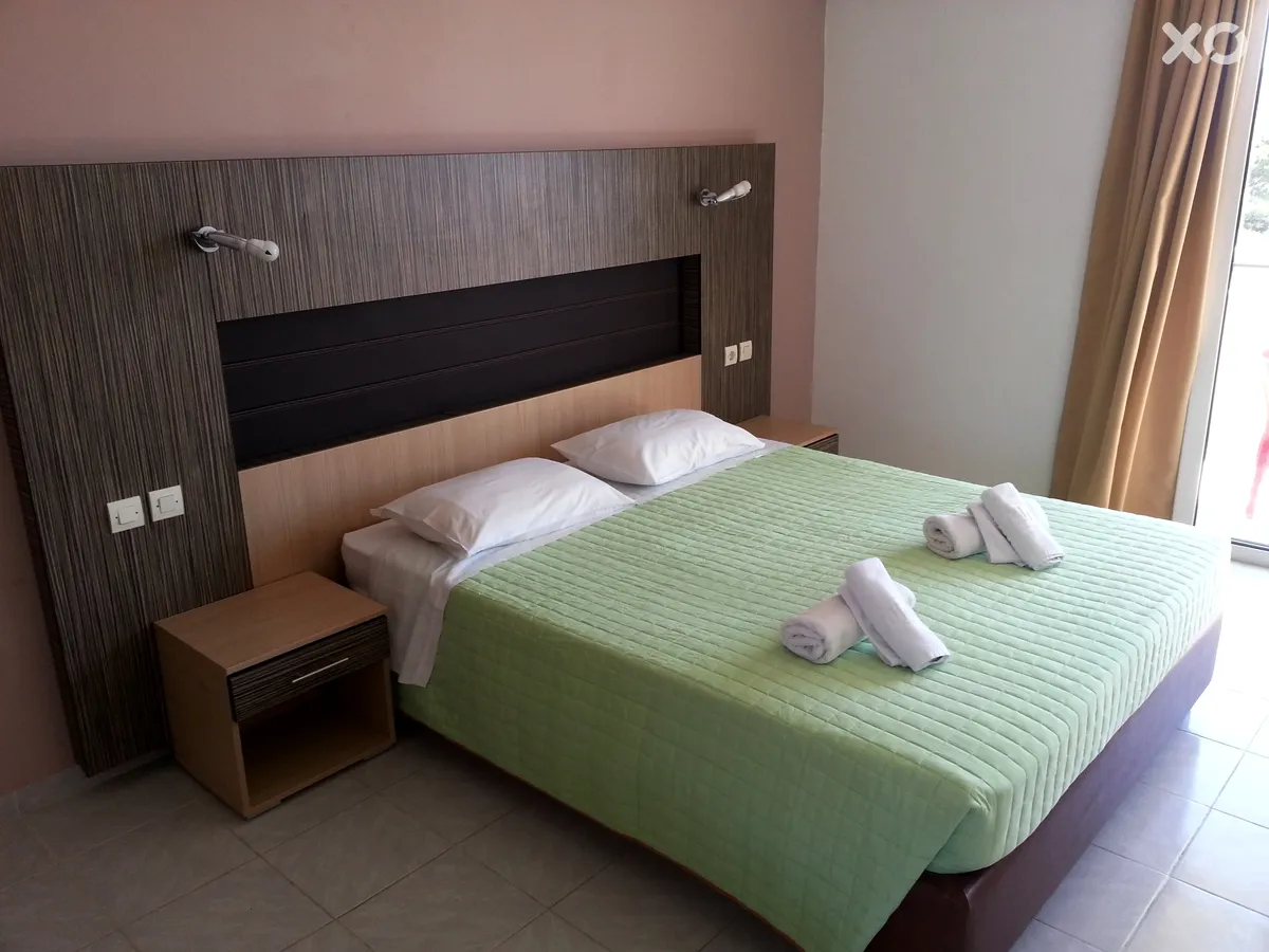 Zoes Hotel Studios