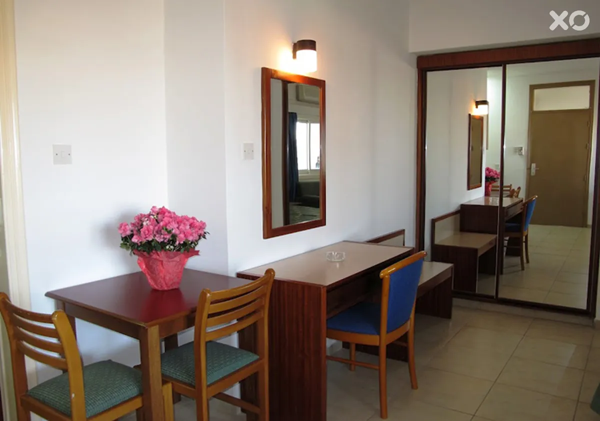 Sun Hall Beach Hotel Apts