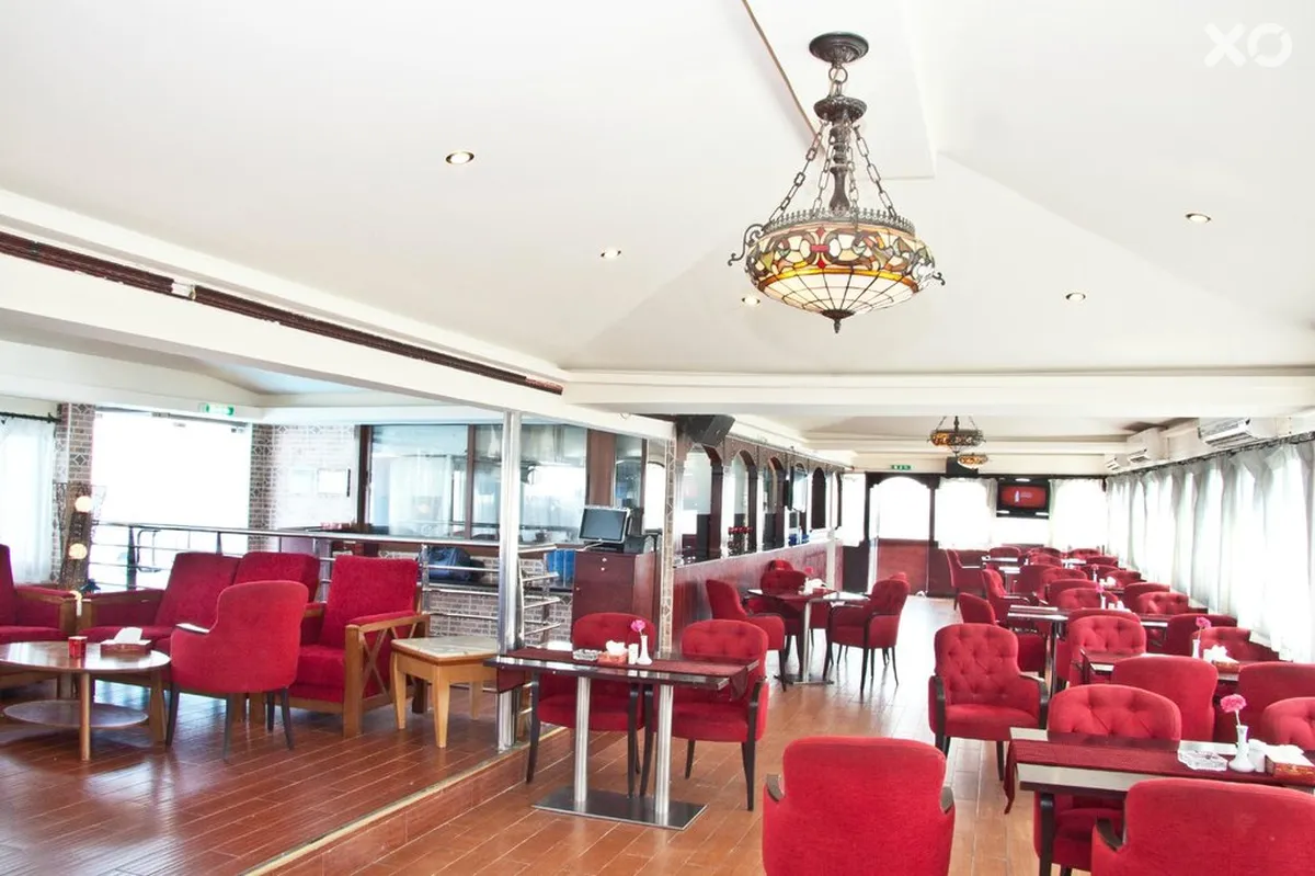 Regent Palace Hotel