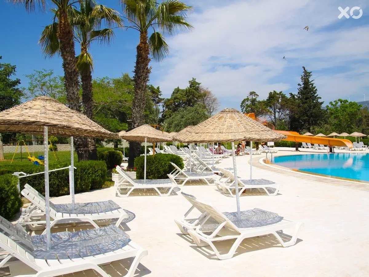 The Holiday Resort