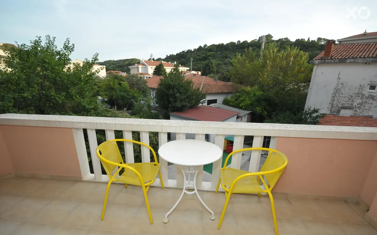 Medin Orange Apartments