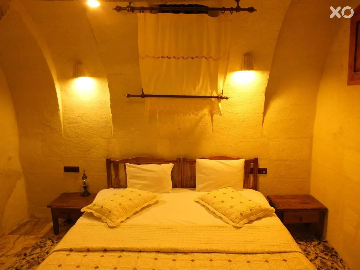 Dilek Tepesi Cave Hotel