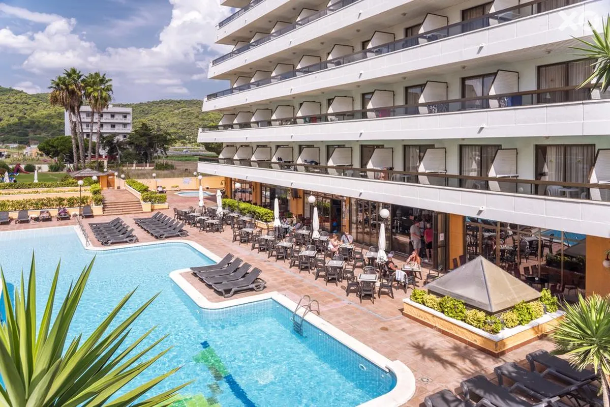 Tropic Park Hotel