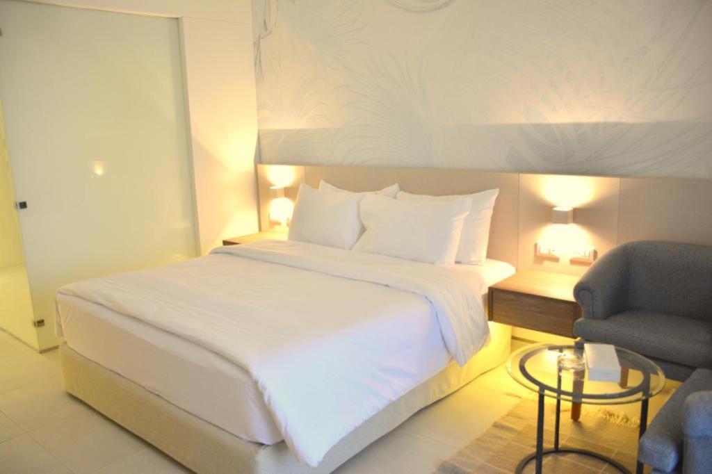 Reef Oasis Beach Resort