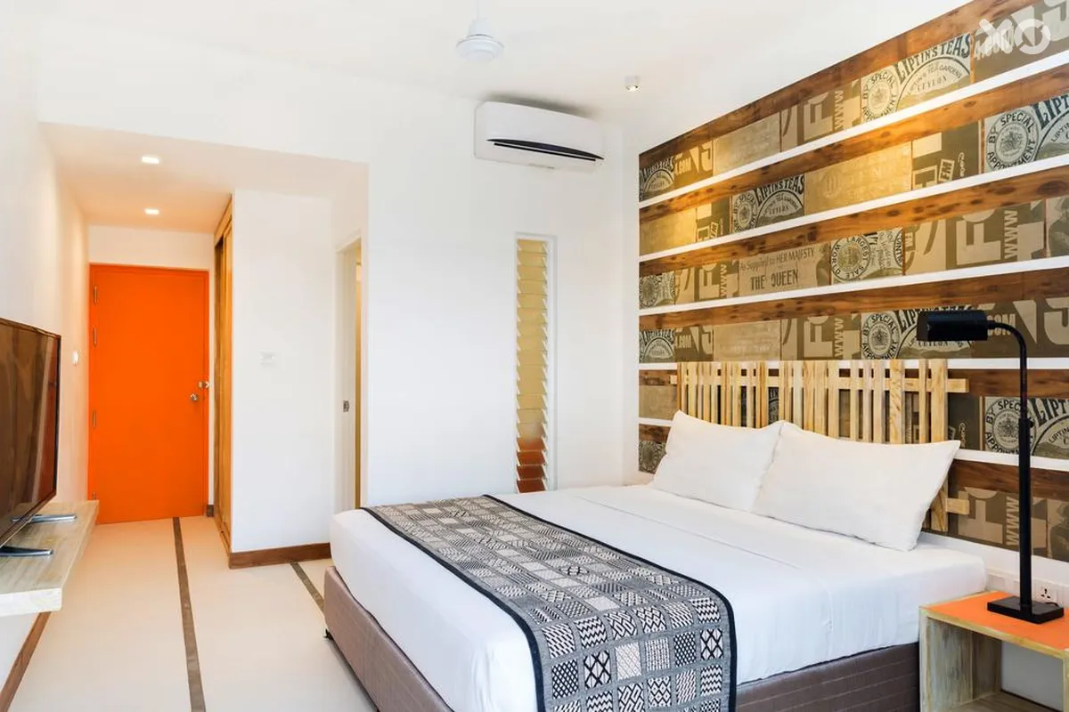 J Unawatuna Hotel