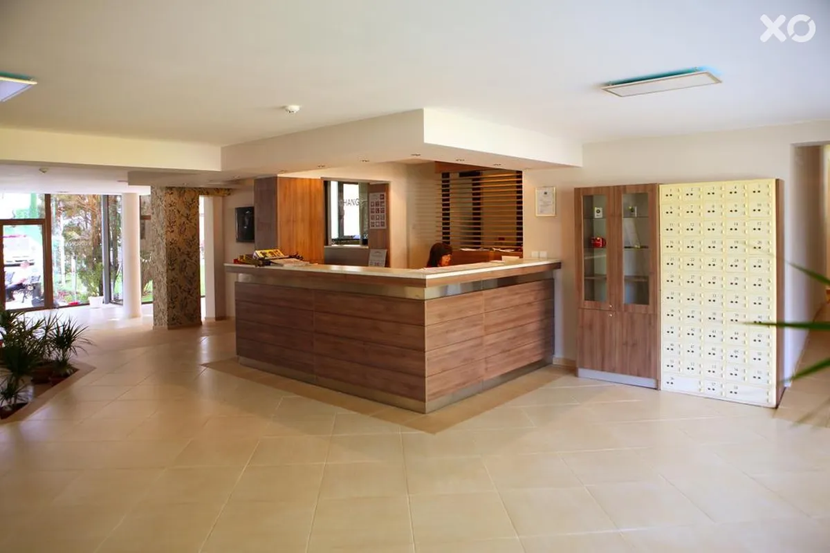 Yunona Hotel