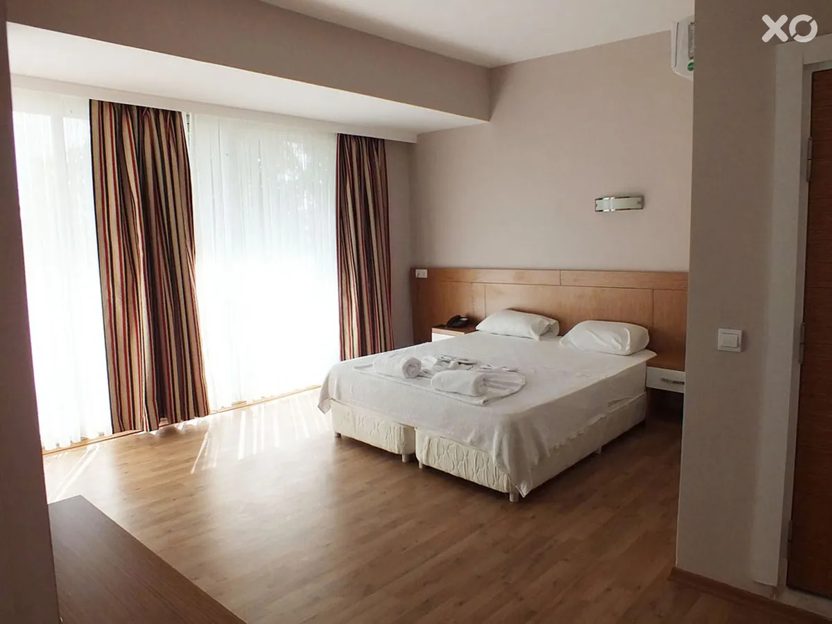 Acropol Beach Hotel
