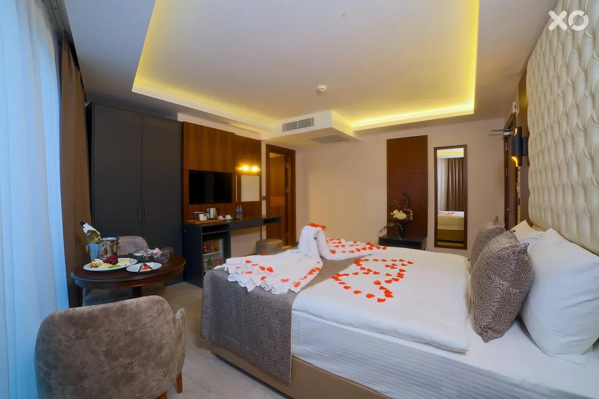 My Dream Hotel