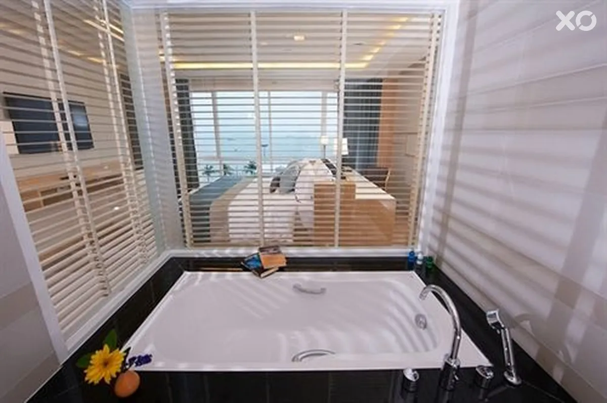 Pattaya Sea View Hotel