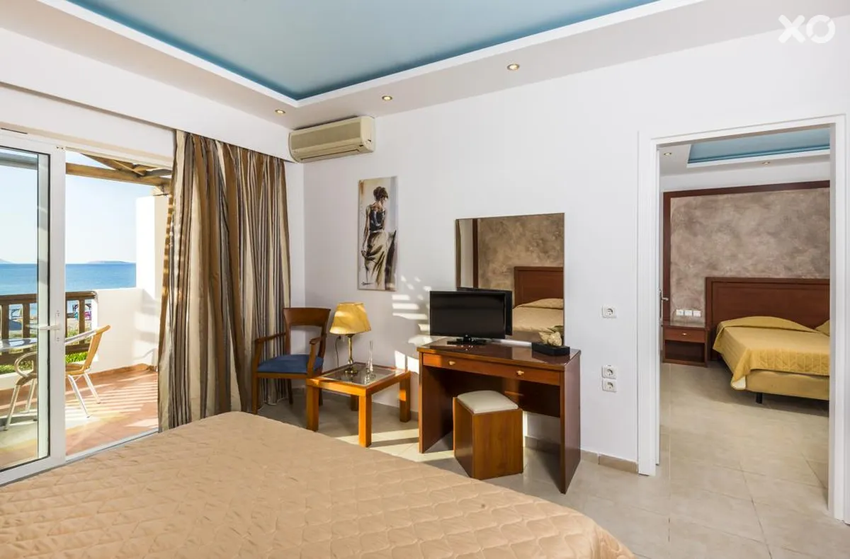 Gaia Royal Hotel