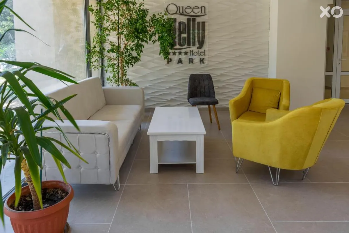 Queen Nelly Park Hotel Kiten