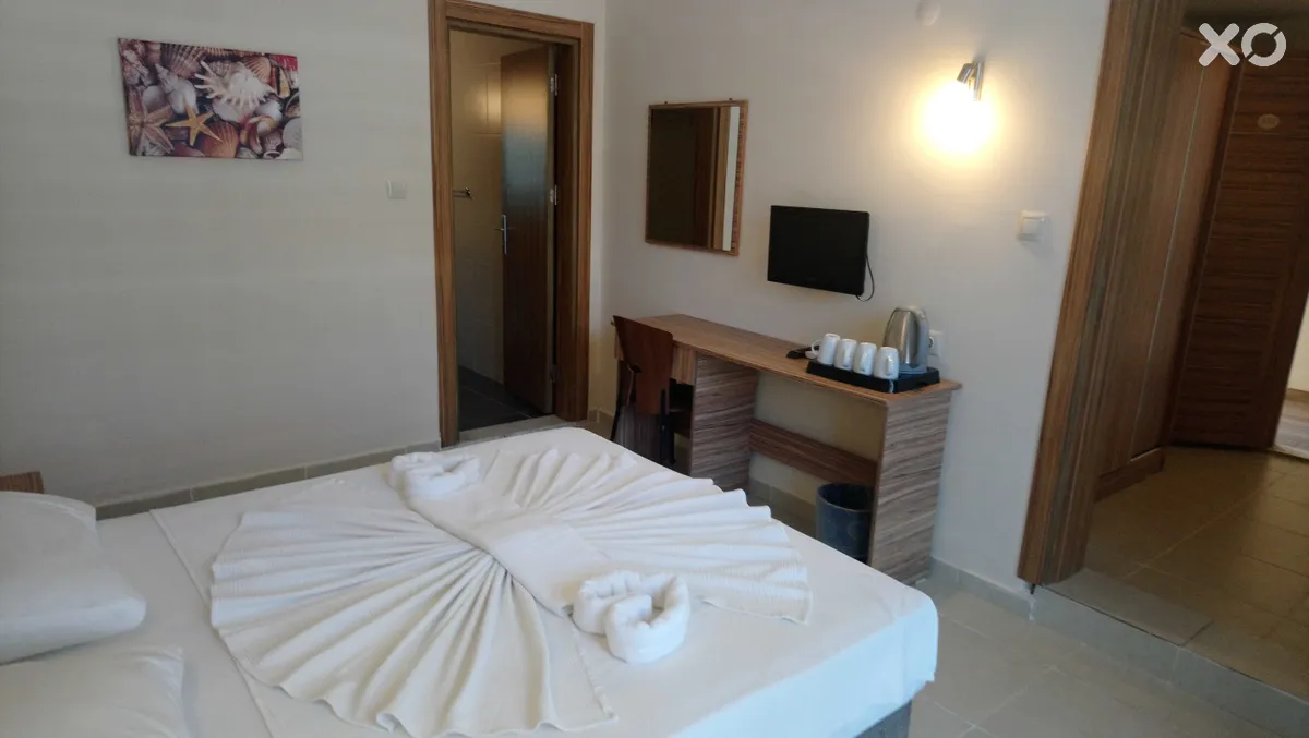 Astoria Beach Hotel