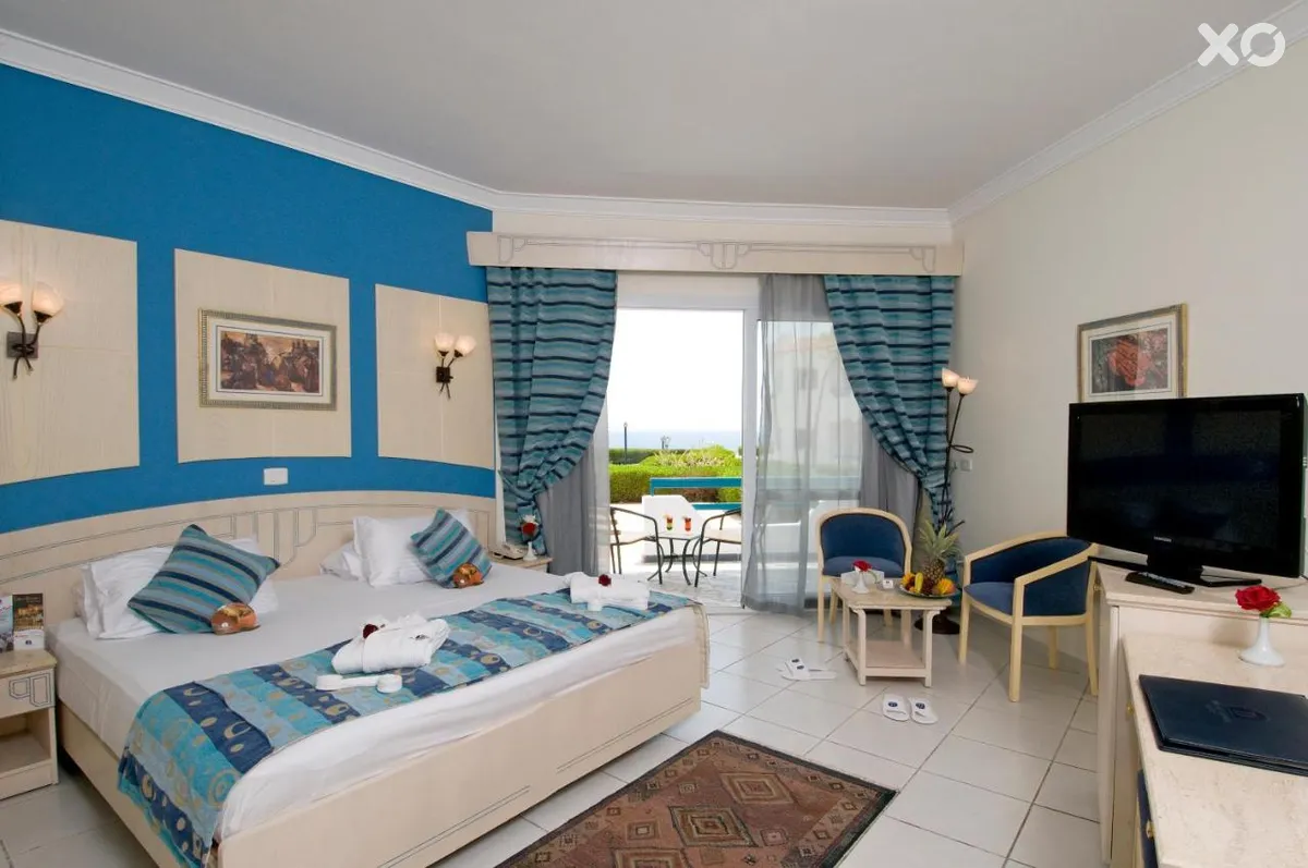 Dreams Beach Resort