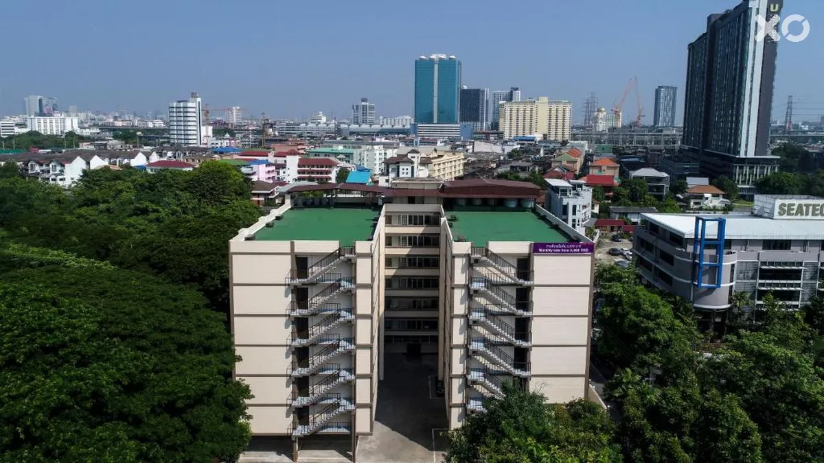 Studio Sukhumvit 71