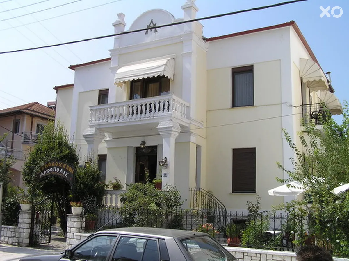 Acropolis Hotel