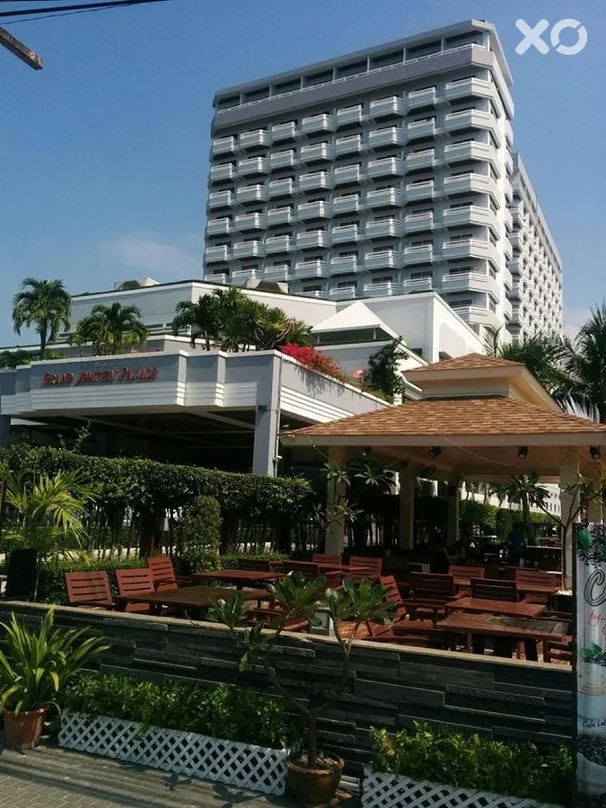 Grand Jomtien Palace