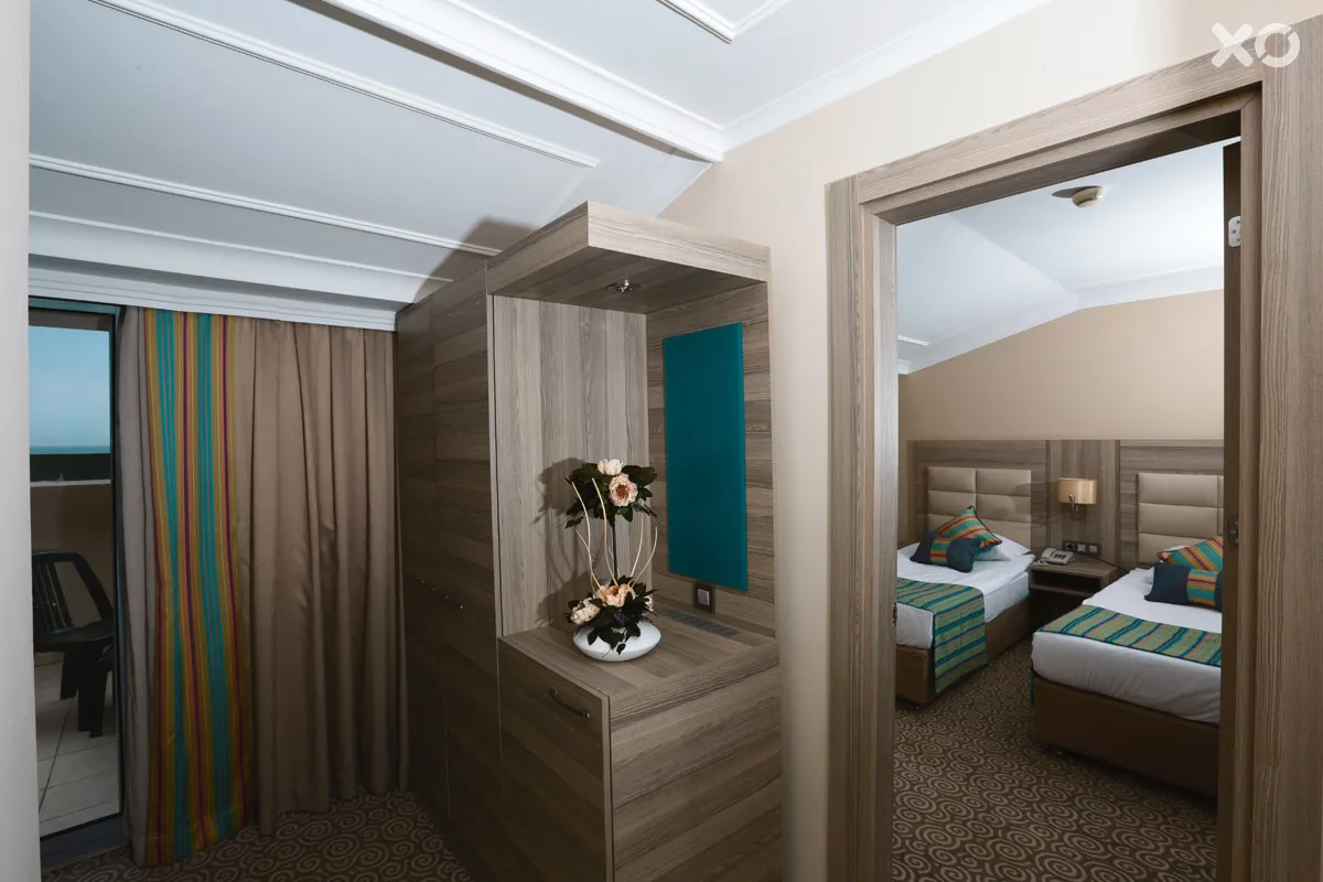 Insula Resort & Spa