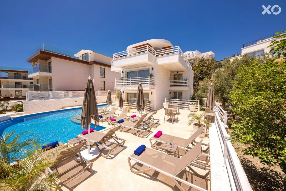 Kalkan Saray Suites Hotel