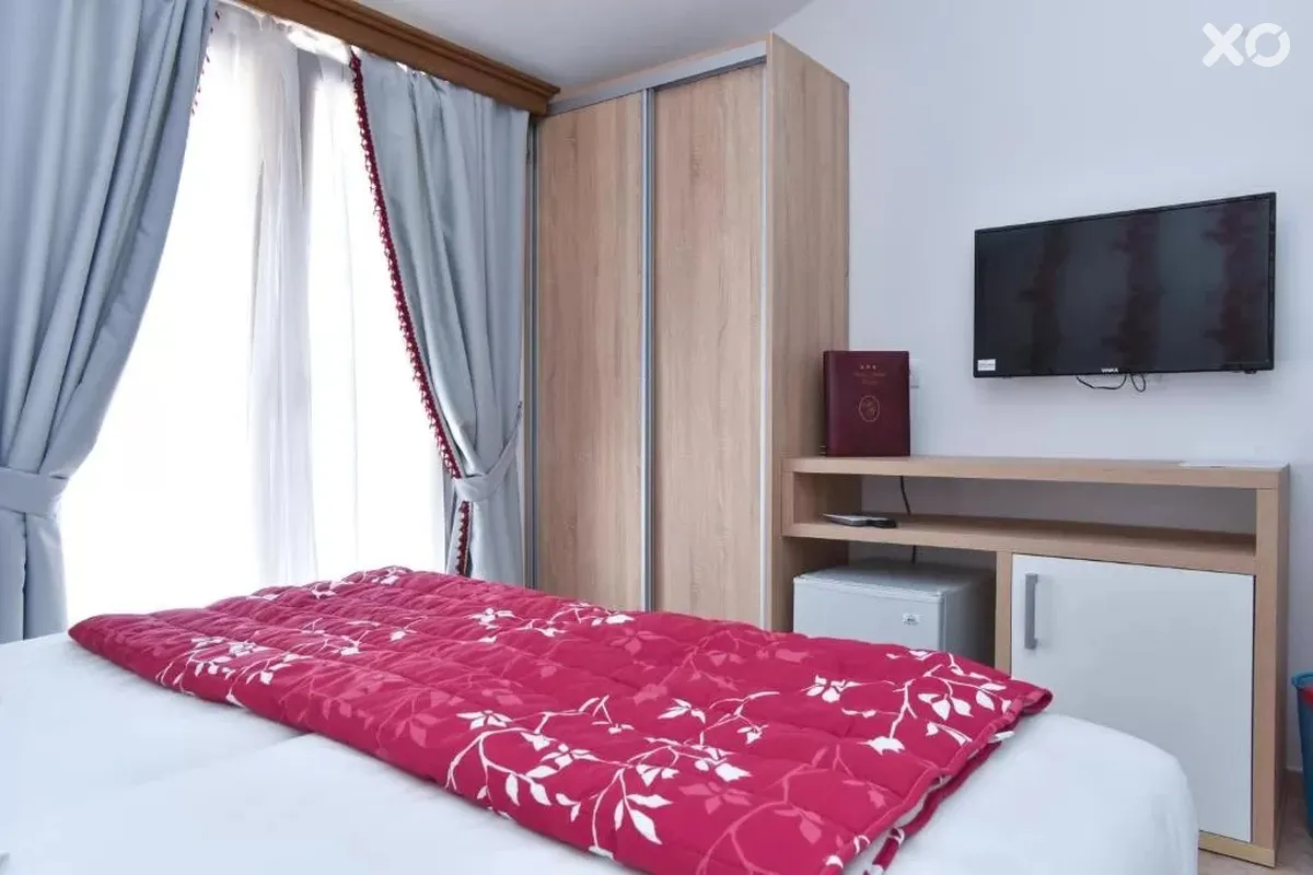 Grbalj Hotel