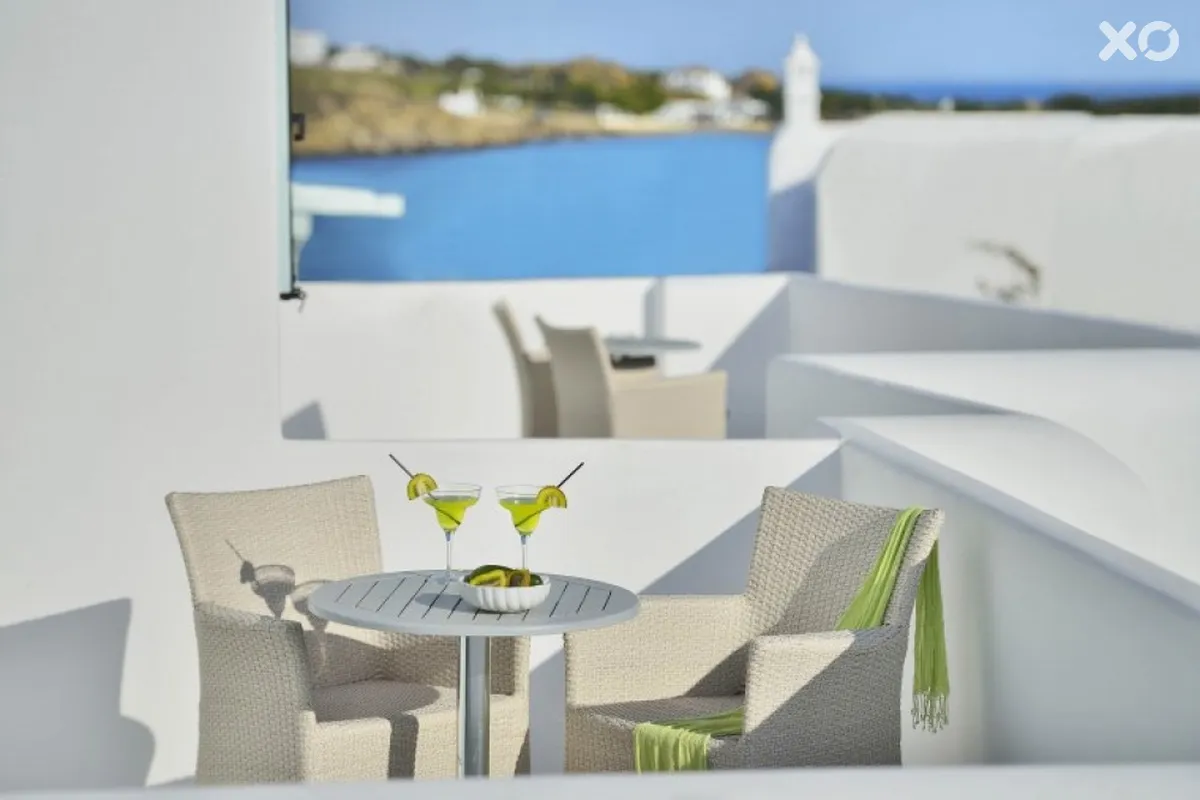 Petinos Hotel