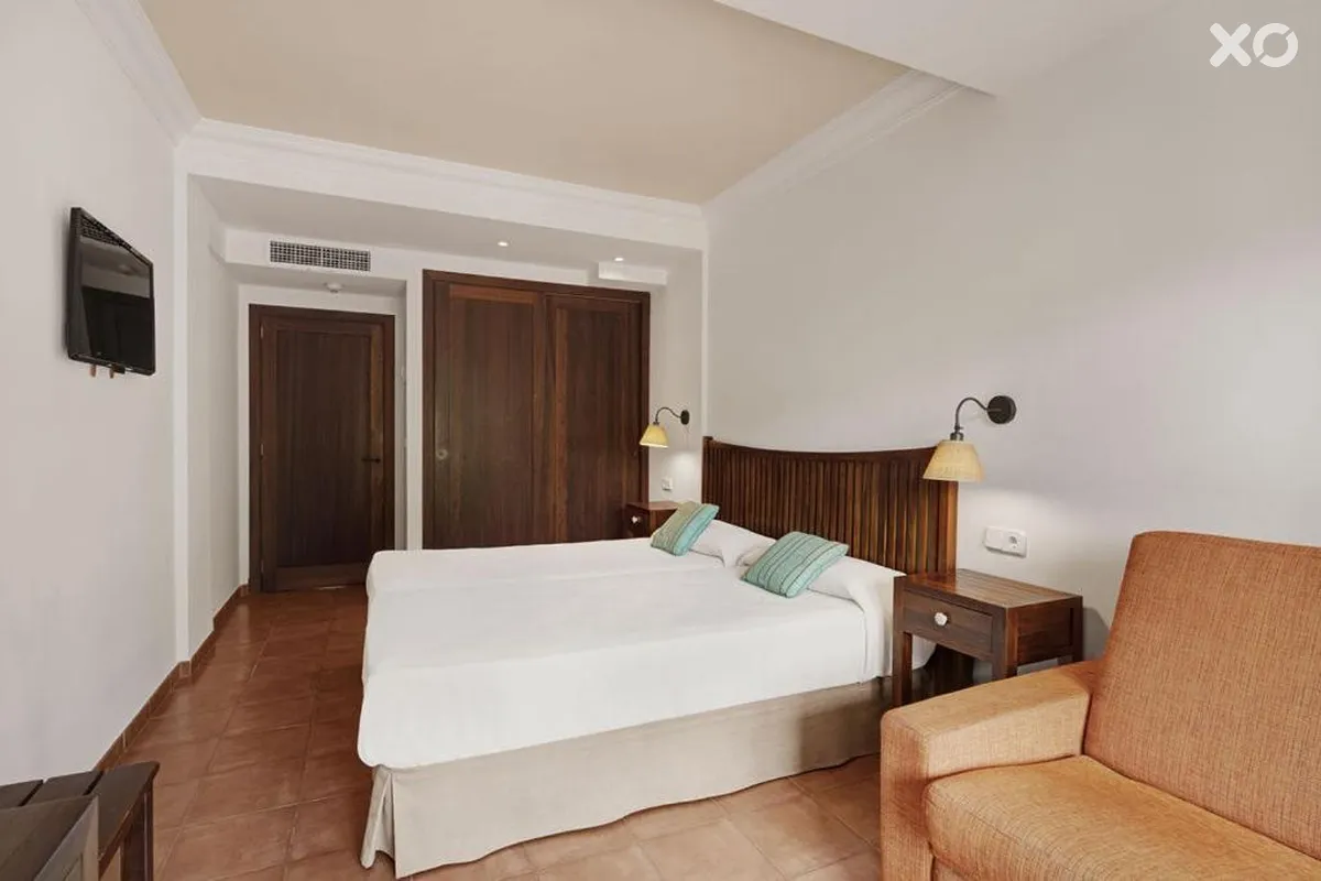 Es Port Hotel