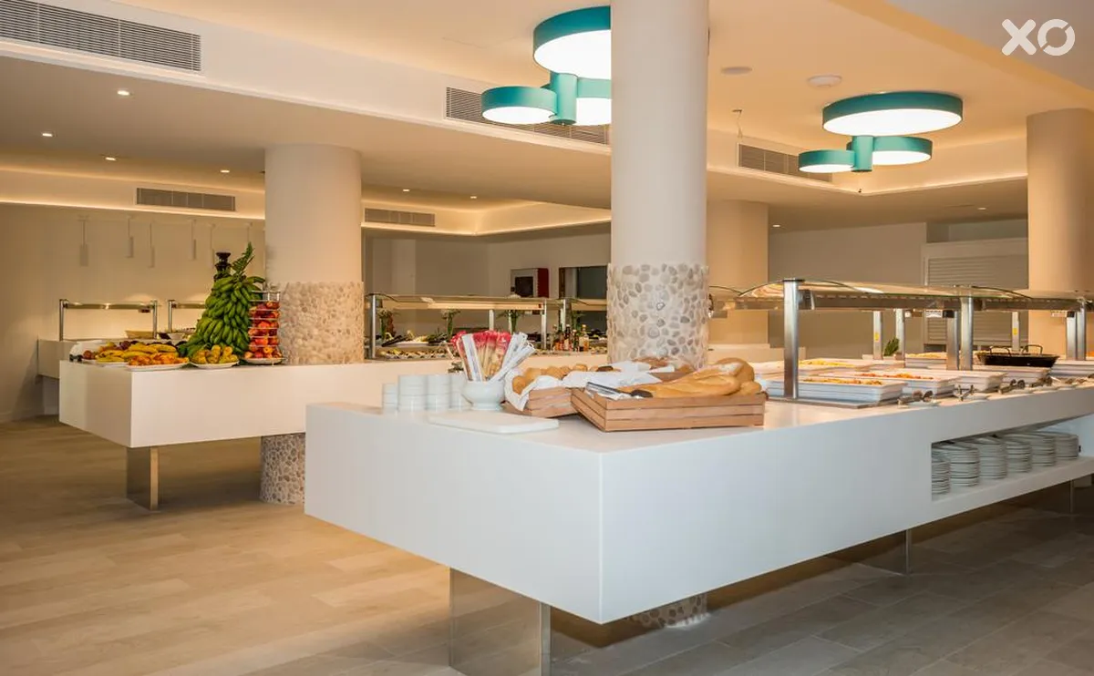 Hovima La Pinta Beachfront Family Hotel