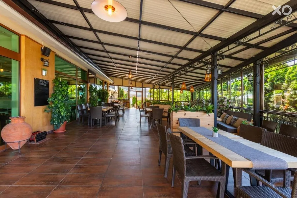 Julia Hotel
