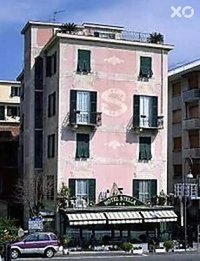 Riviera Hotel
