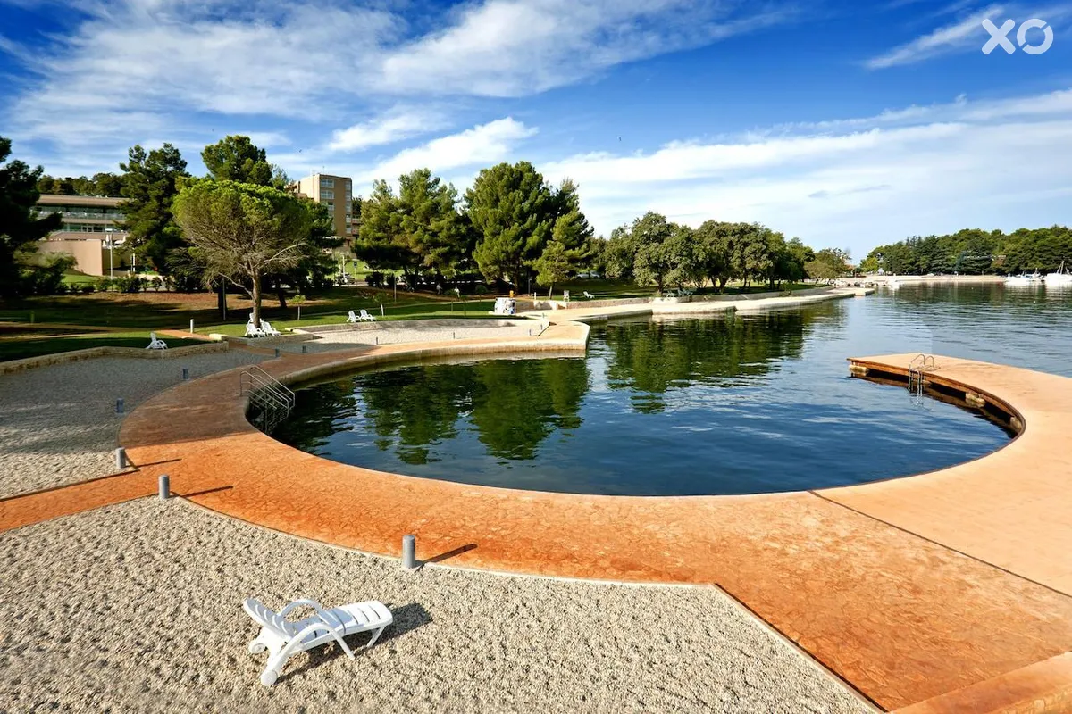 Molindrio Plava Laguna Hotel