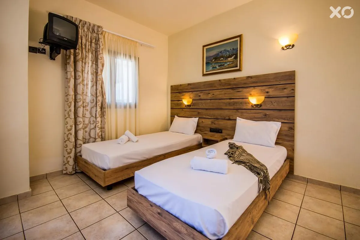 Dias Hotel & Apts