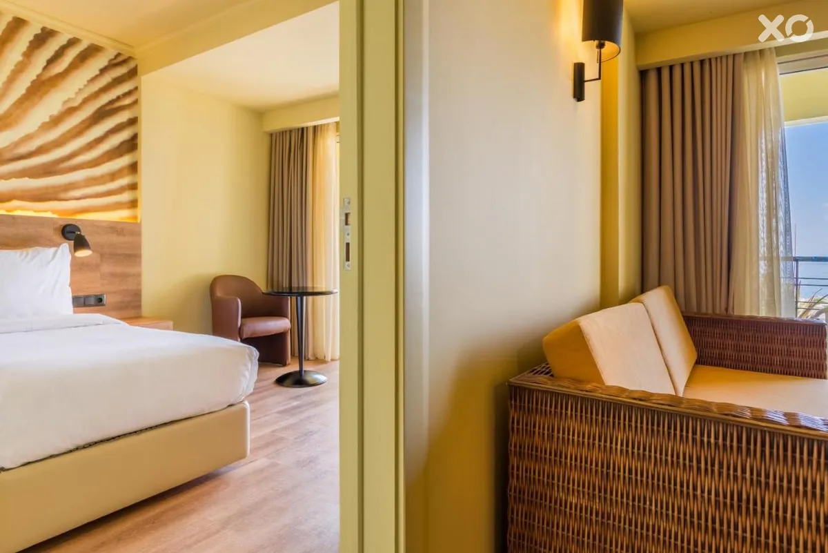 Calheta Beach Savoy Signature