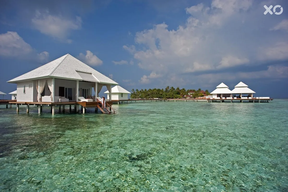 Diamonds Athuruga Maldives