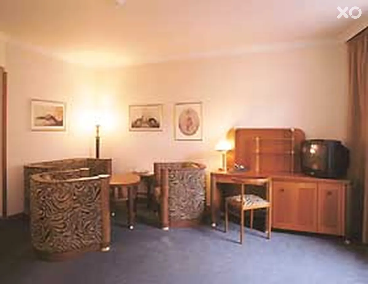 EA Hotel Royal Esprit