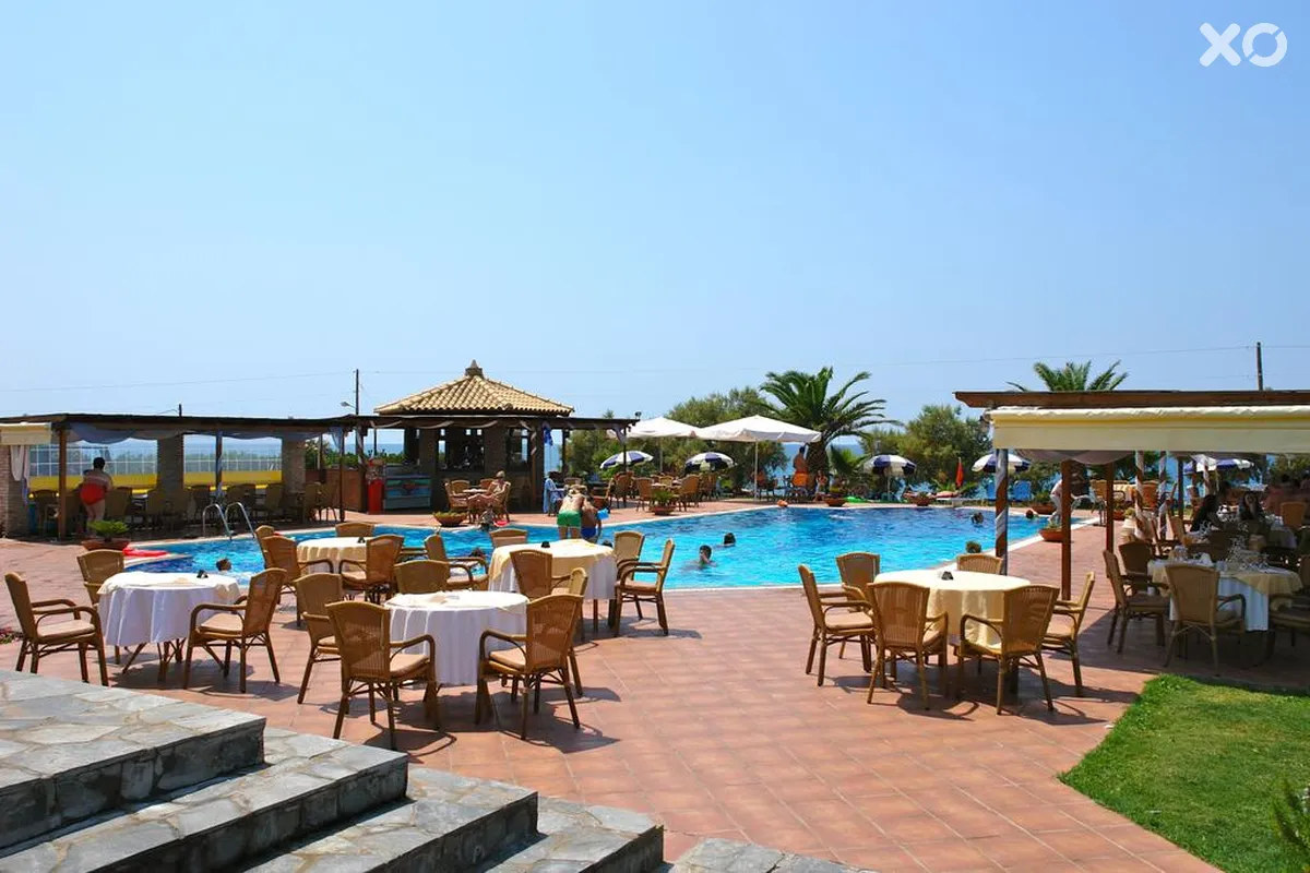 Oasis Hotel