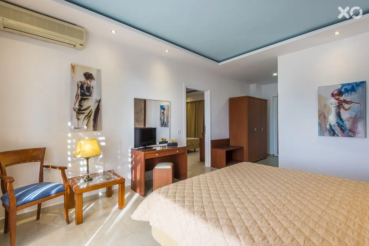 Gaia Royal Hotel