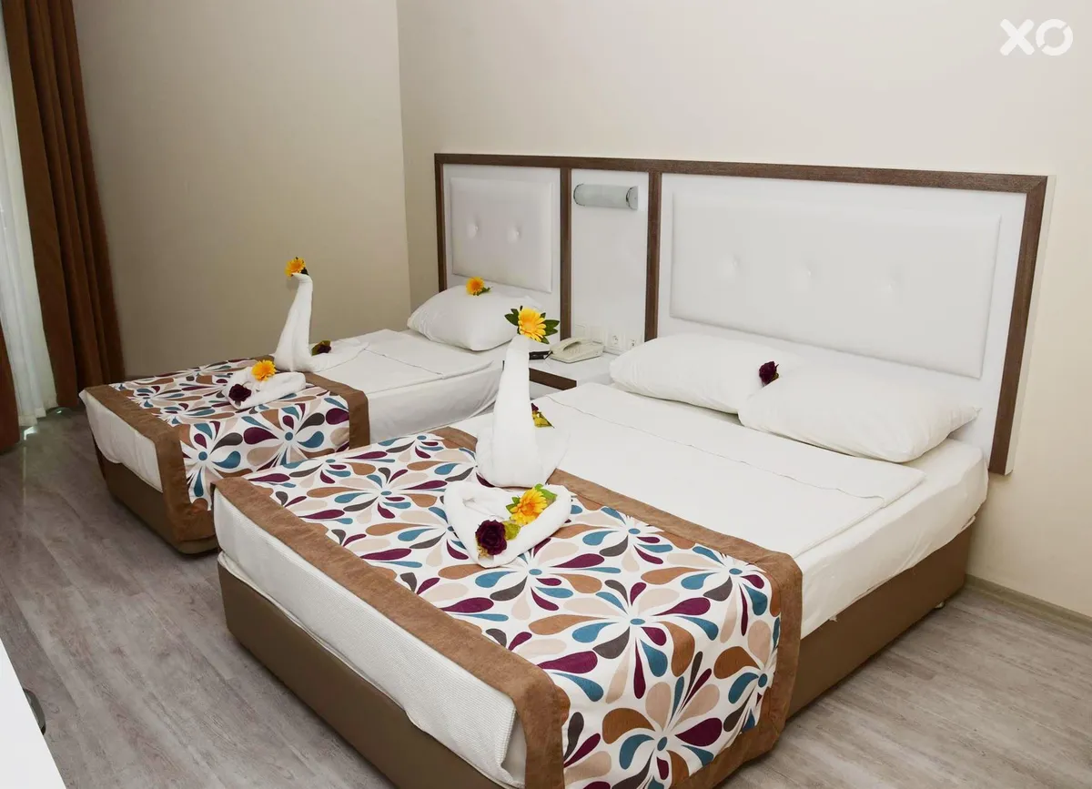 Acar Hotel
