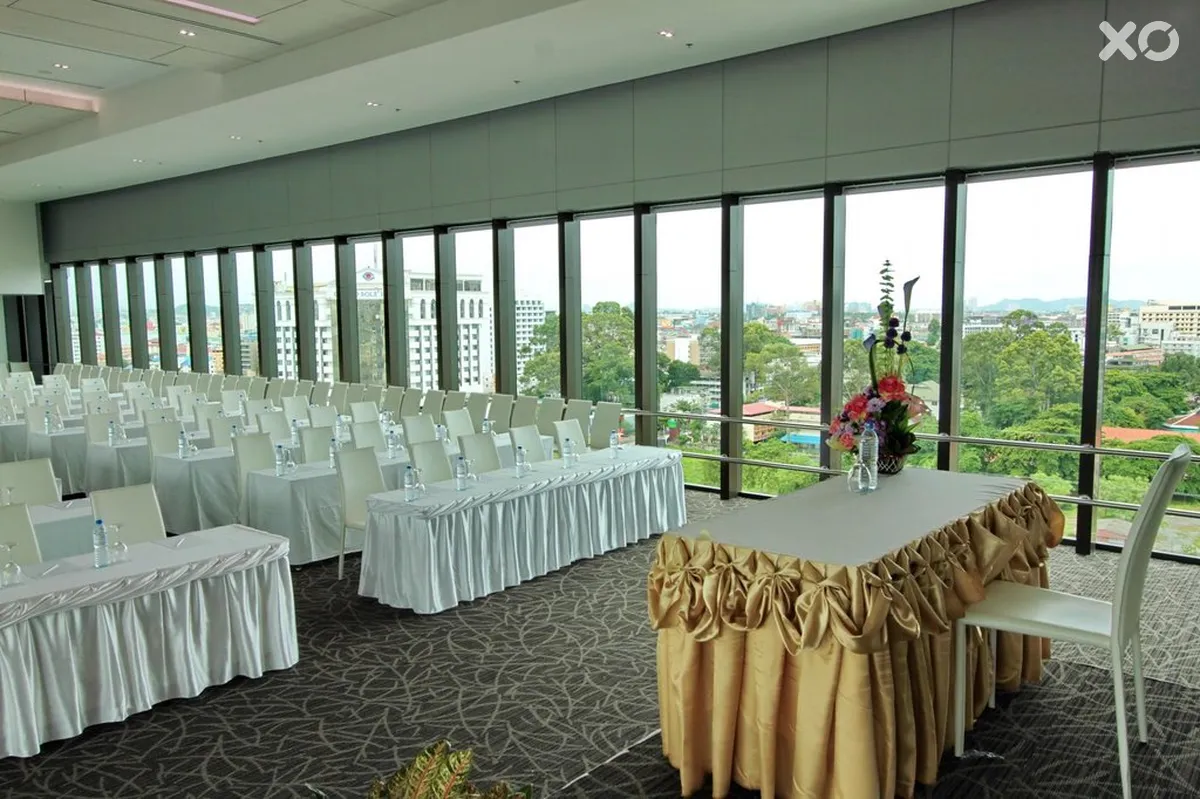 D-Beach Pattaya Discovery Beach Hotel