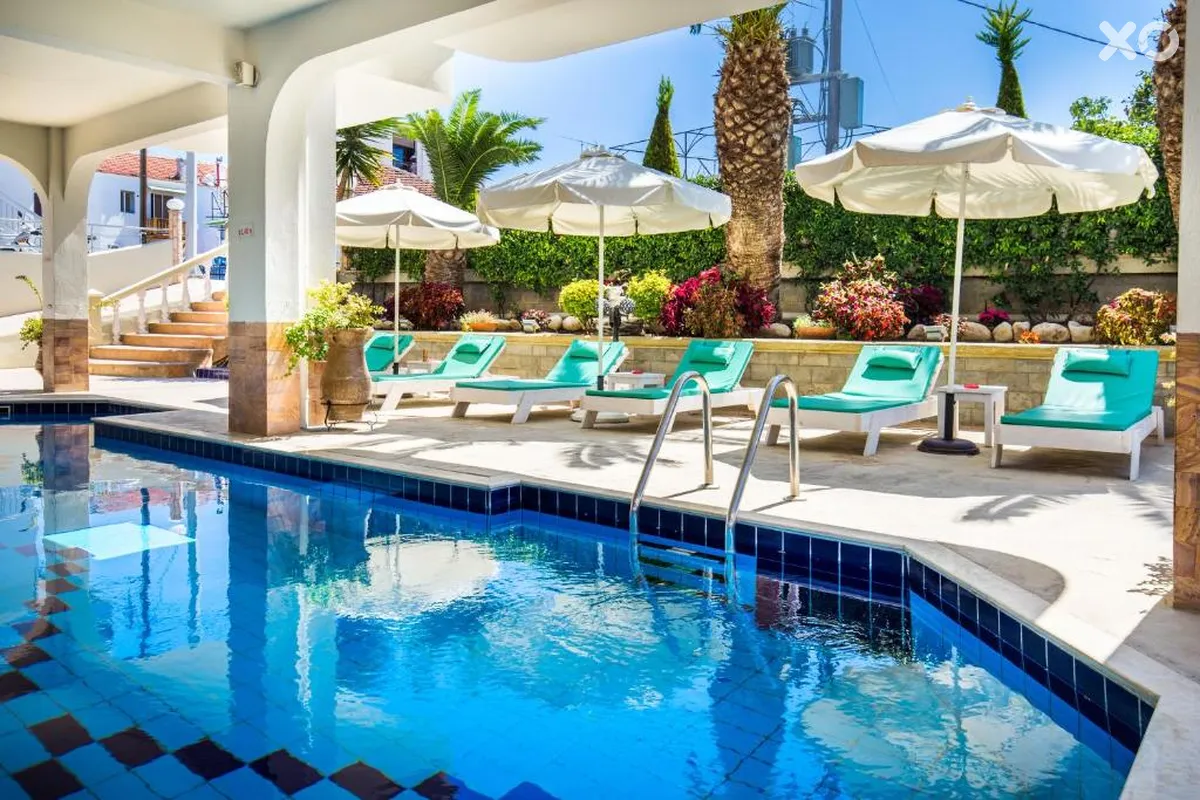 Garden Hotel