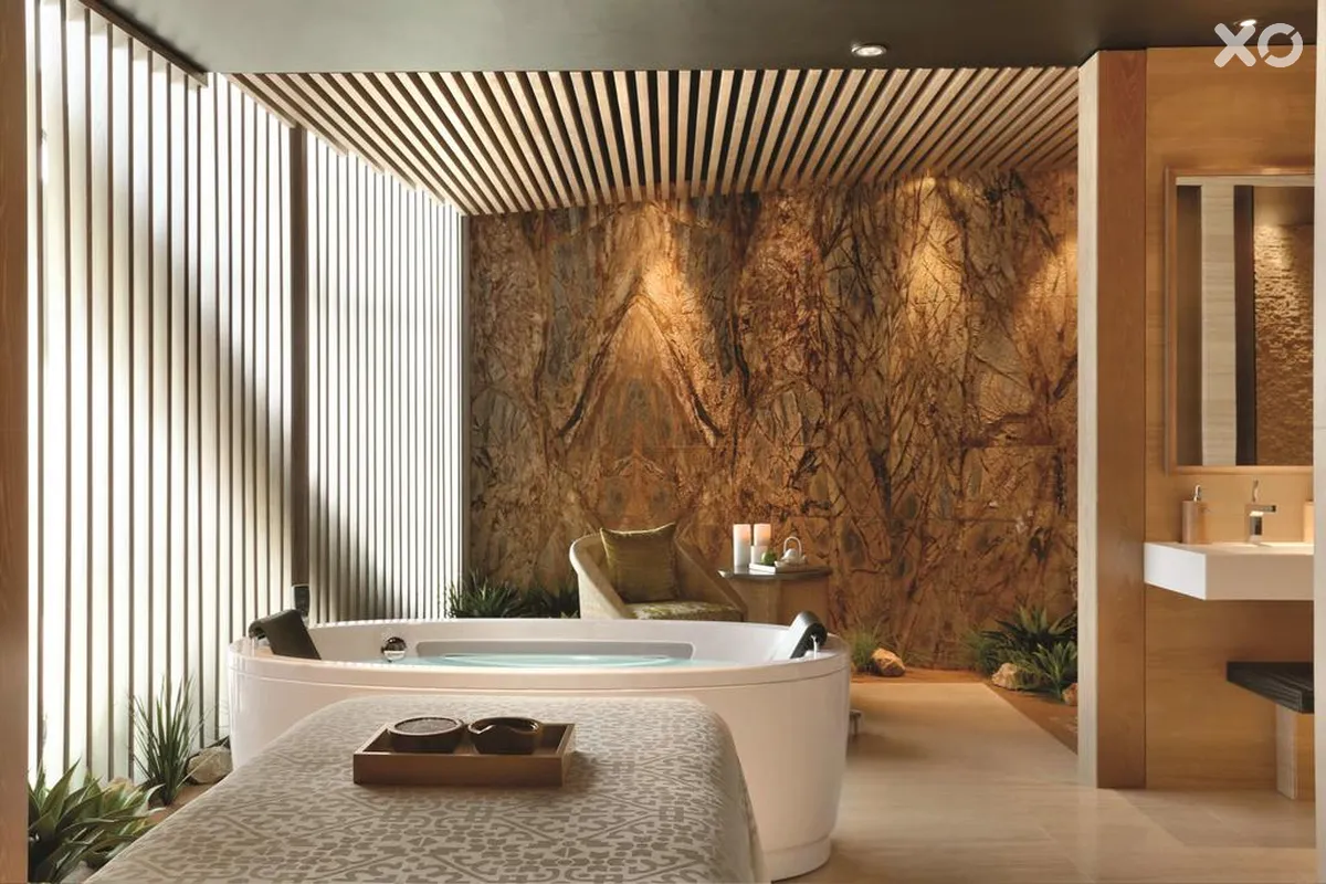 Hyatt Capital Gate Abu Dhabi