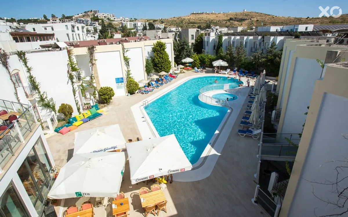 Serpina Hotel