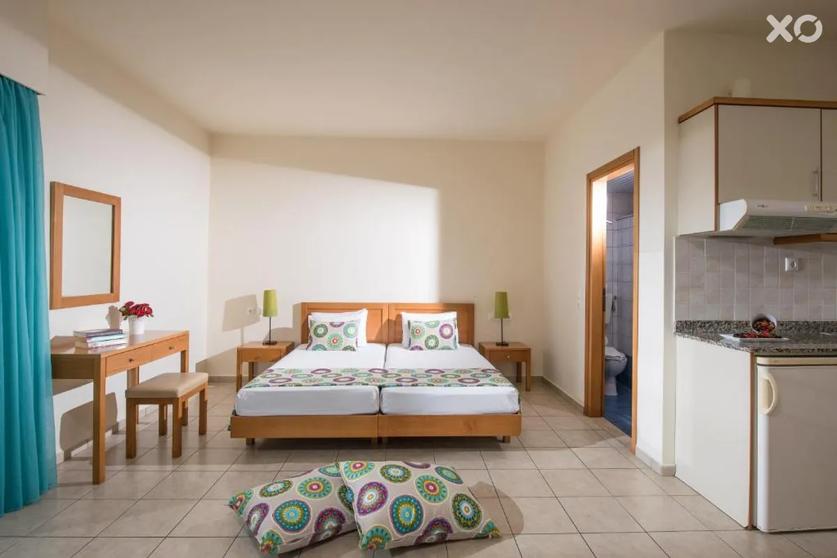 Kristalli Hotel Apartments